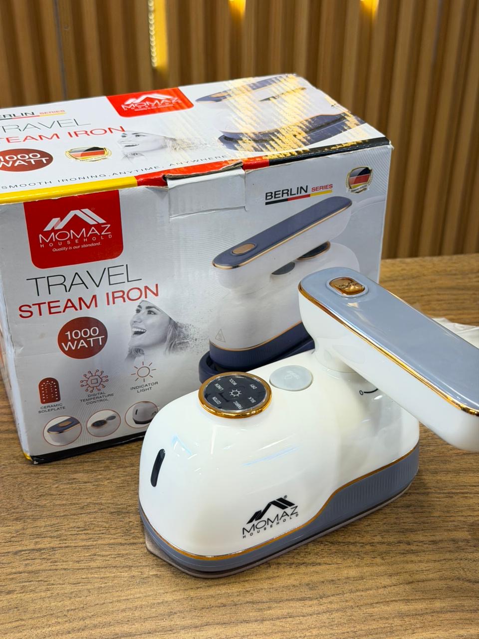Momaz mini iron