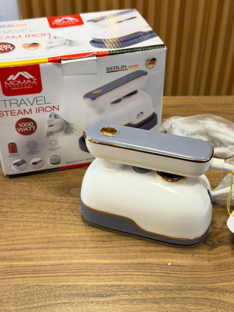 Momaz mini iron